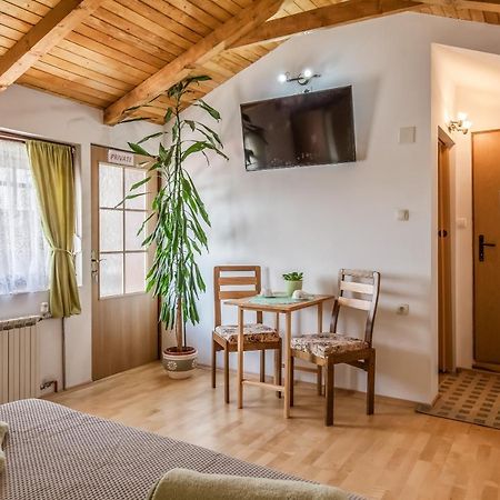 Soba Agata Hotel Slunj Eksteriør billede